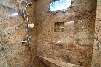 Impetus (Fractional) 27 Port Twin Stateroom Head