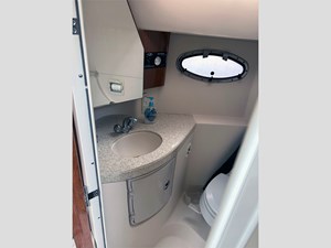 30' Regal 2005 3060 Window Express 15 