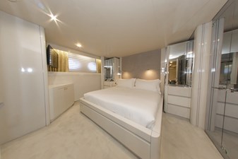 High Occupancy 116 164 OCEANFAST 1989 GUEST CABIN 5