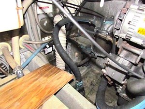 2002 Mainship 390 Trawler 23 24
