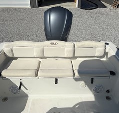  -  6 Cockpit