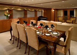 ARETI I 5 Dining