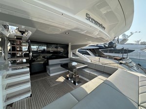 Sunseeker 74 Sport Yacht 1 Cockpit