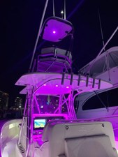 2019 SeaVee 390Z 24 25