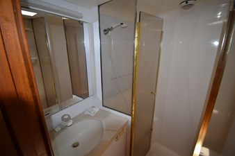 - 30 31_2003 48ft Ocean Yachts 48 Super Sport