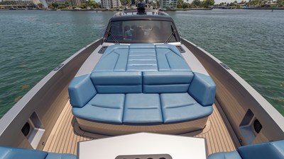 Robin's Nest 40 Vanquish VQ45