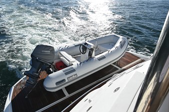 Bella 46 53 Tender 3