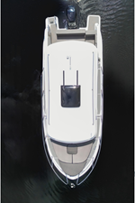 - 2 4_2023 30ft Vento Yachts V30 Weekender_single engine photos