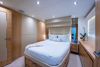 ANDREA VI 24 Starboard Stateroom