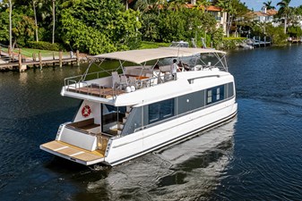 44 Powercat 71 44_overblue_powercat_aerials_3