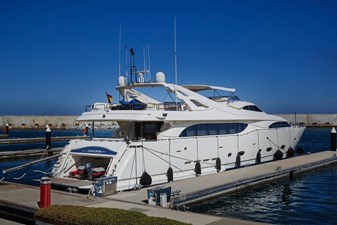 CAMARIK 1 ferretti112-002