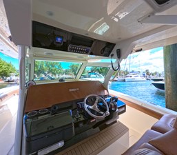 - 8 9_2018 38ft Scout 380 LXF