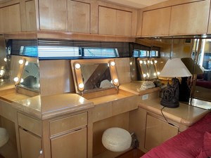 EXCELLENCE 38 39_1996 57ft Del Rey Cockpit Motor Yacht EXCELLENCE