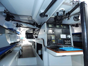 SUPER MAXI 86 / WAY OF LIFE 17 SUPERMAXI 86 WAY OF LIFE SAILING YACHT FOR SALE | INTERIOR (1)