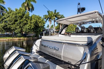 - 4 5_2022 47ft Azimut Verve 47