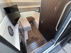 LAZY BLUM 15 Lower Deck Appliances & Forward Table/Berth