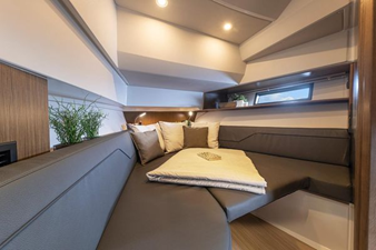 2023 Bavaria Vida 33 - Annapolis 8 9