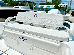 Fountain 38 CC 8 