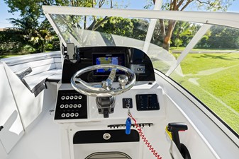 Sea Pro 240 Dual Console 15 HighRes-15 (Custom)