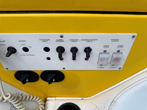 47' Fountain 1999 Lightning 13 