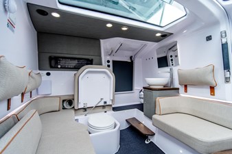 2021 Axopar 37 XC 21 