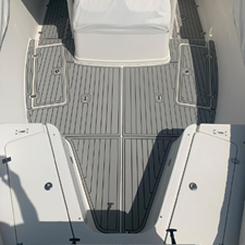 2015 Century 3200 Center Console 5 6