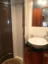 Two Sunz 25 50-2006-Sunseeker-Manhattan-25