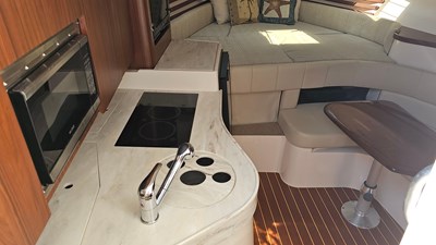 2016 Grady-White Express 330 36 