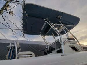 2013 Bluewater Sportfishing 2550 3 