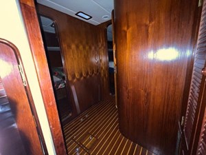 1981 Gulfstar Sloop 60 16 