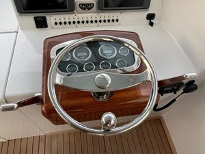 CAZADORA 65 Speed Knob on Helm Wheel   