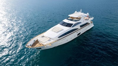 Azimut 105 1 