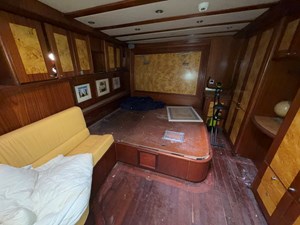 42 M Motorsailor  30 