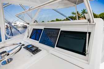 Farther & Sun 74 Flybridge Helm