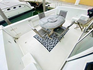 The Motley Crew 15 16_2003 57ft Navigator THE MOTLEY CREW