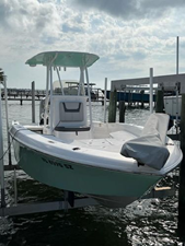 2021 Aquasport 230 Bay Boat 0 1
