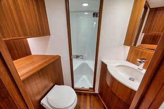 RAINMAKER 19 Guest Head