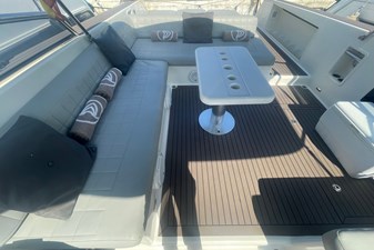 VANDUTCH 40 12 Vandutch 40