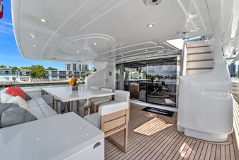 Ferretti Yachts Custom Line 94 14 