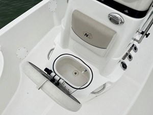 2016 Nauticstar 2110 Sport 30 31