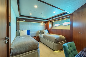 SAUVAGE 33 Princess 32M 2012 (Sauvage)
