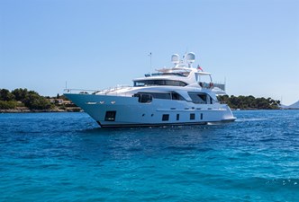 GALA 3 Benetti Delfino 93 2014