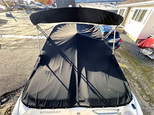 2013 Stingray 225 5 