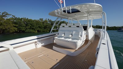AUDACIOUS 17 15 Aft Facing Seat
