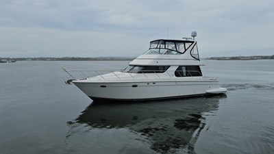 2000 Carver 450 Voyager Pilothouse 2 