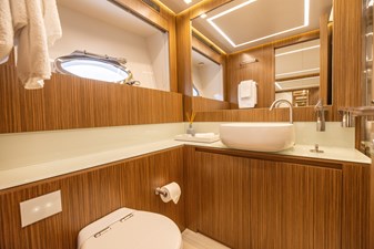 NAAV 34 Pershing 108