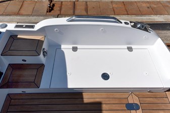 WB 7.5m CUSTOM LIMO TENDER 20 