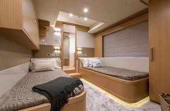 SLAINTE III 12 Twin Stateroom with pullman - Stbd 