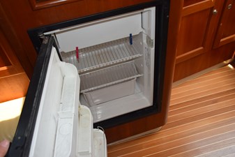 RAHITI 23 Refrigerator  