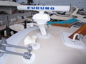 MY ALIBI 44 Coach Roof Equipment 